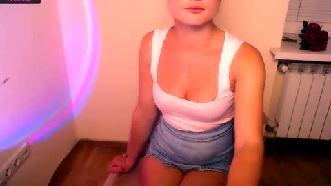 Snapshot of angelalice_ chatting on September 26, 10:41 am Alice online show from September 26, 10:41 am