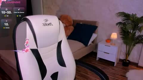 Snapshot of angelanabelle chatting on November 14, 8:51 pm angelanabelle online show from November 14, 8:51 pm