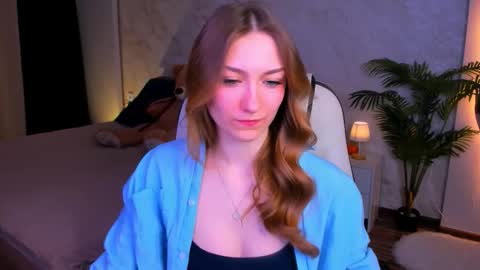 Snapshot of angelanabelle chatting on December 16, 2:11 pm angelanabelle online show from December 16, 2:11 pm