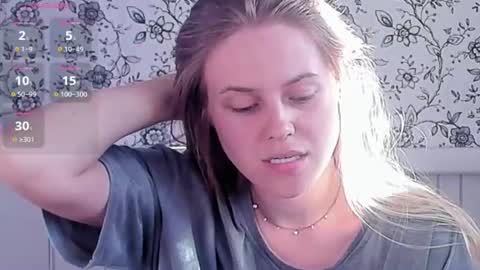 Snapshot of angelanty chatting on July 17, 3:18 pm Darsi Anty online show from July 17, 3:18 pm