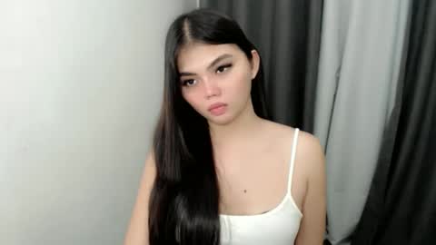 angelari_slut online show from September 22, 6:37 am