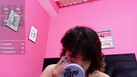 Snapshot of angelarumiee chatting on October 30, 2:57 am Angela online show from October 30, 2:57 am