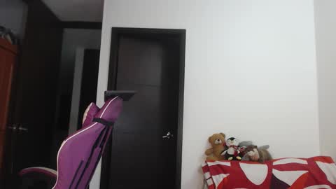 Snapshot of angelasexperience chatting on March 13, 2:29 am Angela online show from March 13, 2:29 am