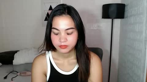 angel- i am new here please do understand that i only get naked on private room thank you online show from September 19, 2:13 am