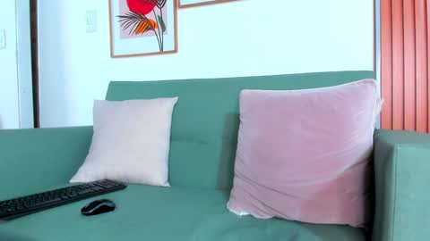 Angel Bennet online show from January 23, 7:11 am