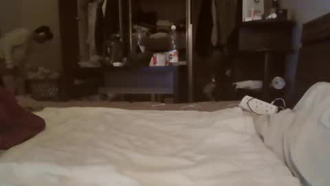 angelboyx2 online show from February 24, 5:00 pm