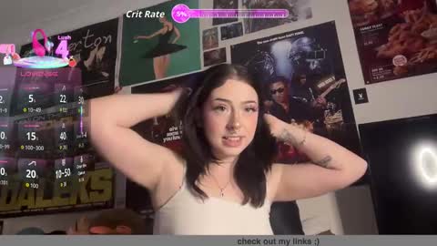venellope888 online show from September 18, 7:10 am