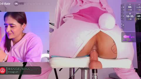 angel online show from January 22, 11:45 am
