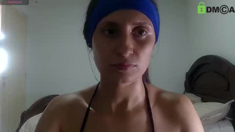 Snapshot of angelceleste14 chatting on November 6, 9:26 pm angelceleste14 online show from November 6, 9:26 pm