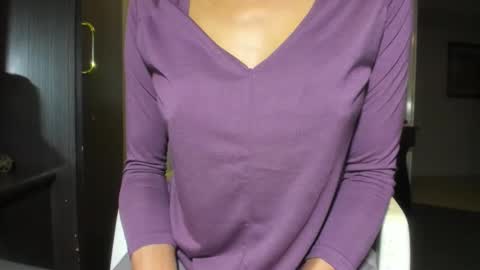 Snapshot of angelchezcka chatting on October 24, 2:02 pm cheche online show from October 24, 2:02 pm