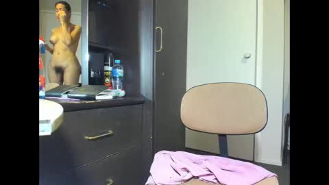 Snapshot of angelchezcka chatting on March 1, 7:43 am cheche online show from March 1, 7:43 am