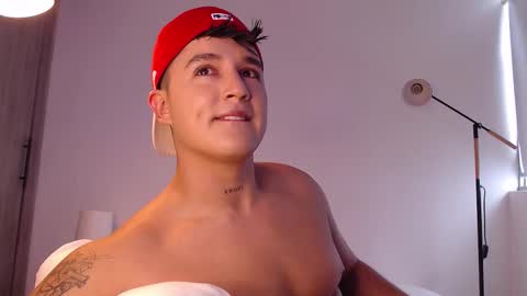 Angel online show from January 6, 6:44 pm