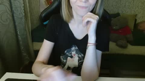 AngelCute32 online show from October 31, 2:40 pm