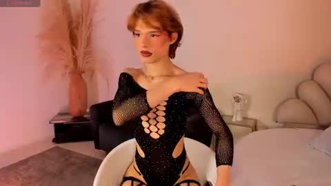 Angel Doll online show from June 14, 7:21 am