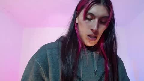 angele online show from November 2, 2:03 am