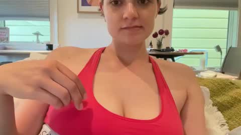 angeleleven11 online show from October 5, 9:34 pm