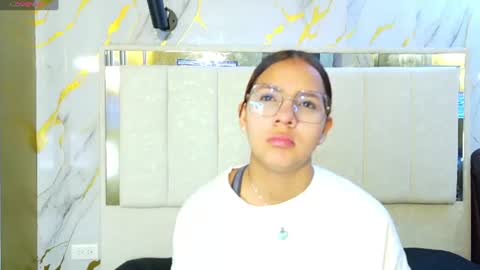 angel online show from June 25, 12:31 pm