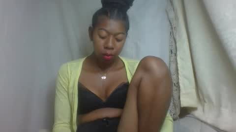 angelette93 online show from September 13, 10:20 pm