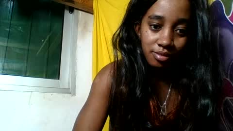 Snapshot of angelettee chatting on July 18, 11:19 pm Angelettee online show from July 18, 11:19 pm