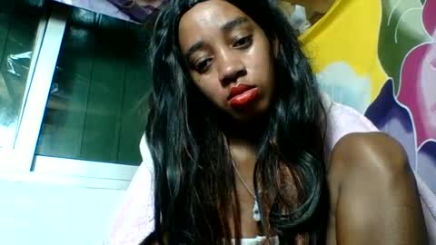 Snapshot of angelettee chatting on July 28, 2:29 am Angelettee online show from July 28, 2:29 am