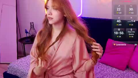 Snapshot of angelfleur chatting on July 17, 1:45 am Angela online show from July 17, 1:45 am