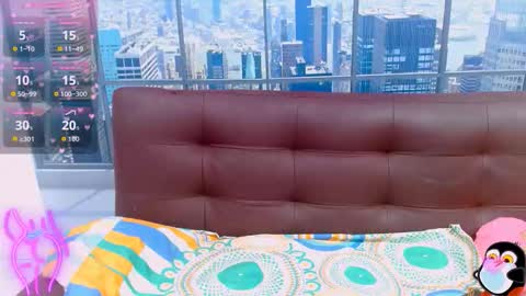 angel online show from March 28, 11:43 am