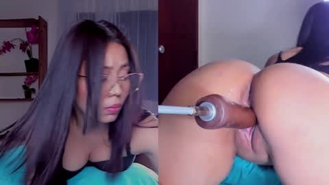 Snapshot of angeli__wu chatting on December 4, 3:48 am Angeli online show from December 4, 3:48 am