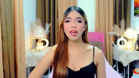 MISS PAU online show from October 24, 2:30 am