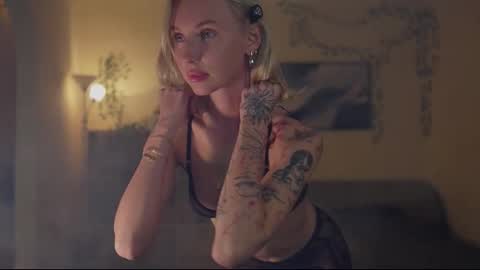 Gabby online show from September 24, 5:27 pm