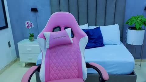 A N G E L I C A online show from October 13, 11:10 am