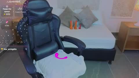 Snapshot of angelica_dymond chatting on February 28, 1:45 pm A N G E L I C A online show from February 28, 1:45 pm