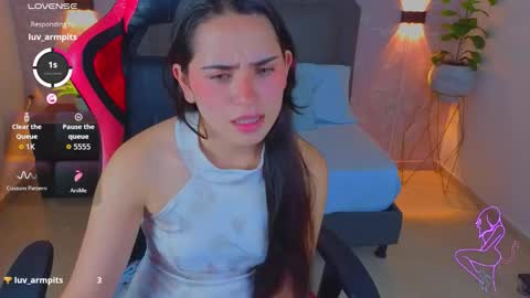 Snapshot of angelica_dymond chatting on March 7, 1:41 pm A N G E L I C A online show from March 7, 1:41 pm