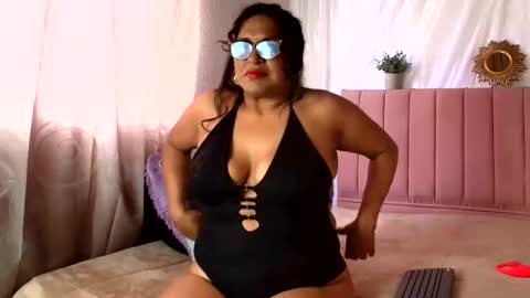 Snapshot of angelica_mature49 chatting on March 14, 5:51 pm Angelica online show from March 14, 5:51 pm