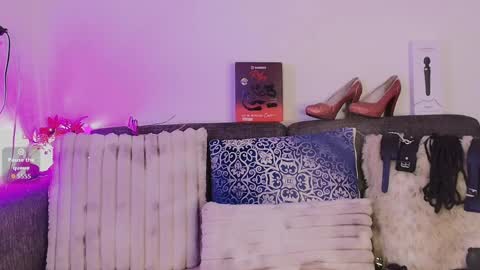 Snapshot of angelica_mature49 chatting on April 8, 3:06 am Angelica online show from April 8, 3:06 am