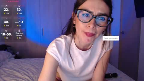 Snapshot of angelica_xbloom chatting on April 19, 6:10 pm Angelica online show from April 19, 6:10 pm