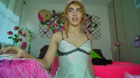 ANGELICUNTYXXX online show from July 3, 10:16 pm