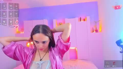 Snapshot of angelikarose1 chatting on February 24, 3:23 am Angelika Rose online show from February 24, 3:23 am
