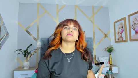   Angelina  online show from January 18, 3:31 am