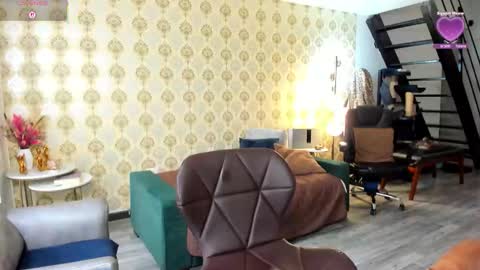 angelina_class_7 online show from March 19, 1:48 pm