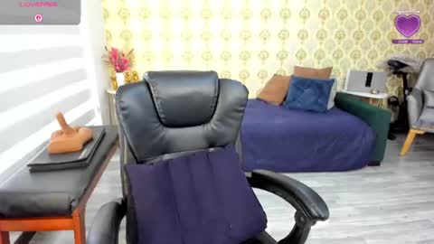 angelina_class_7 online show from June 16, 1:14 pm