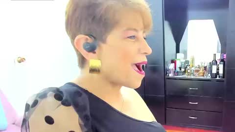 Angelina online show from September 27, 10:15 pm