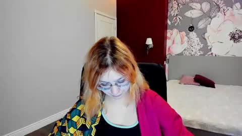 AngelinaLow online show from February 5, 12:32 pm