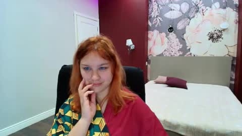 AngelinaLow online show from March 22, 6:39 am