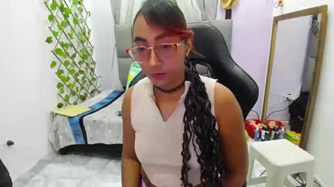 Snapshot of angelinamurphy chatting on October 18, 3:20 am AngelinaMurphy online show from October 18, 3:20 am