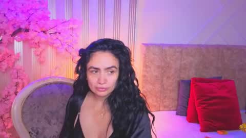Snapshot of angelinarouse_ chatting on May 17, 3:26 am angelinarouse_ online show from May 17, 3:26 am