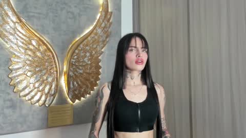 Angeline Smith  online show from November 12, 5:08 am