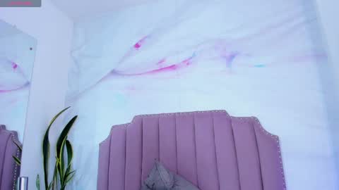 Snapshot of angeline_blake chatting on January 21, 11:24 pm Angeline online show from January 21, 11:24 pm