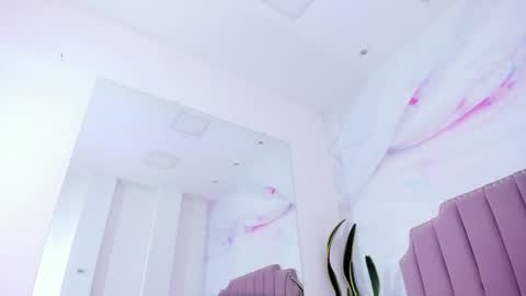 Snapshot of angeline_blake chatting on January 29, 8:14 pm Angeline online show from January 29, 8:14 pm