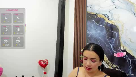 angeline online show from November 9, 9:51 am