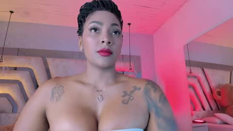 Snapshot of angelineheet chatting on April 23, 10:12 pm Angeline Heet online show from April 23, 10:12 pm